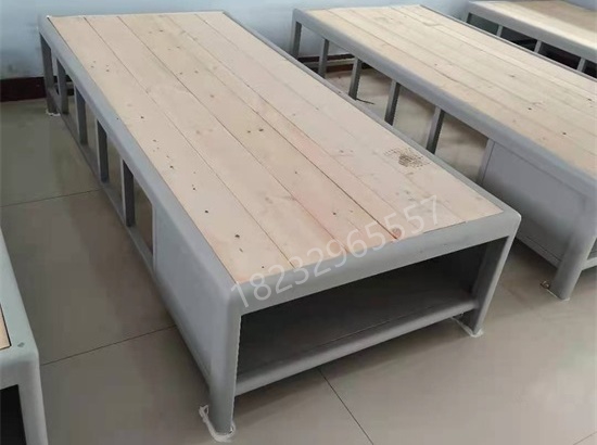 红河监狱监舍床